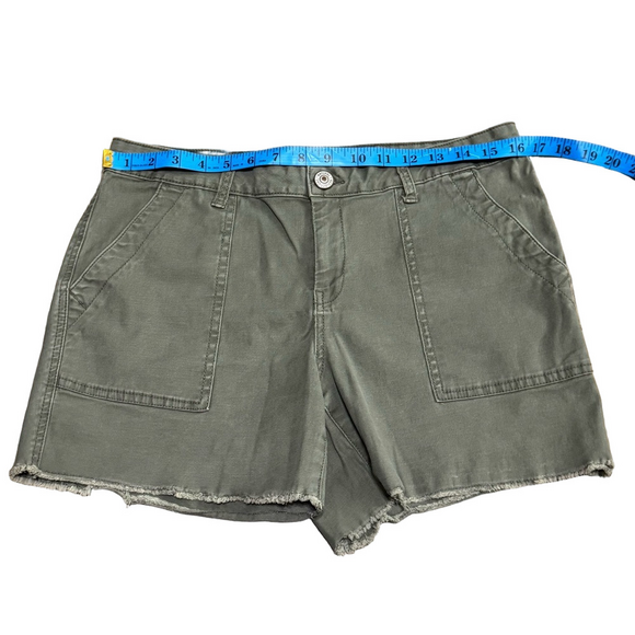 Natural Reflections Green Cargo Shorts Relaxed Fit Comfort Stretch Women Size 12 - Picture 10 of 17
